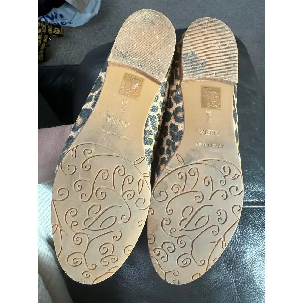 Brighton Aleta cheetah leather 9 silver logo flats Italy